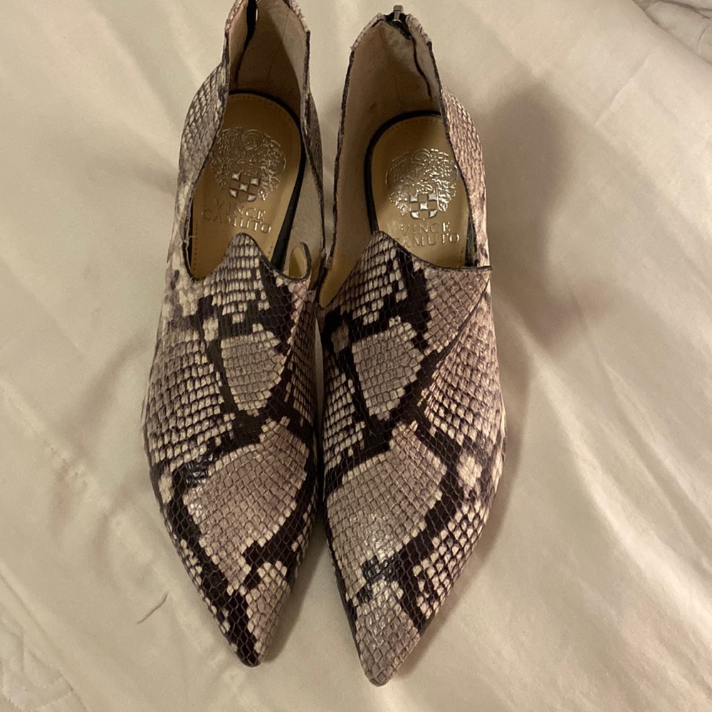 Vince Camuto Snake Skin Ankle booties